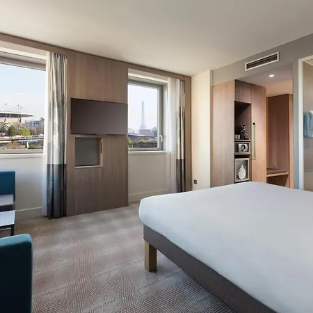 Novotel Paris Saint Denis Stade Basilique Extérieur photo
