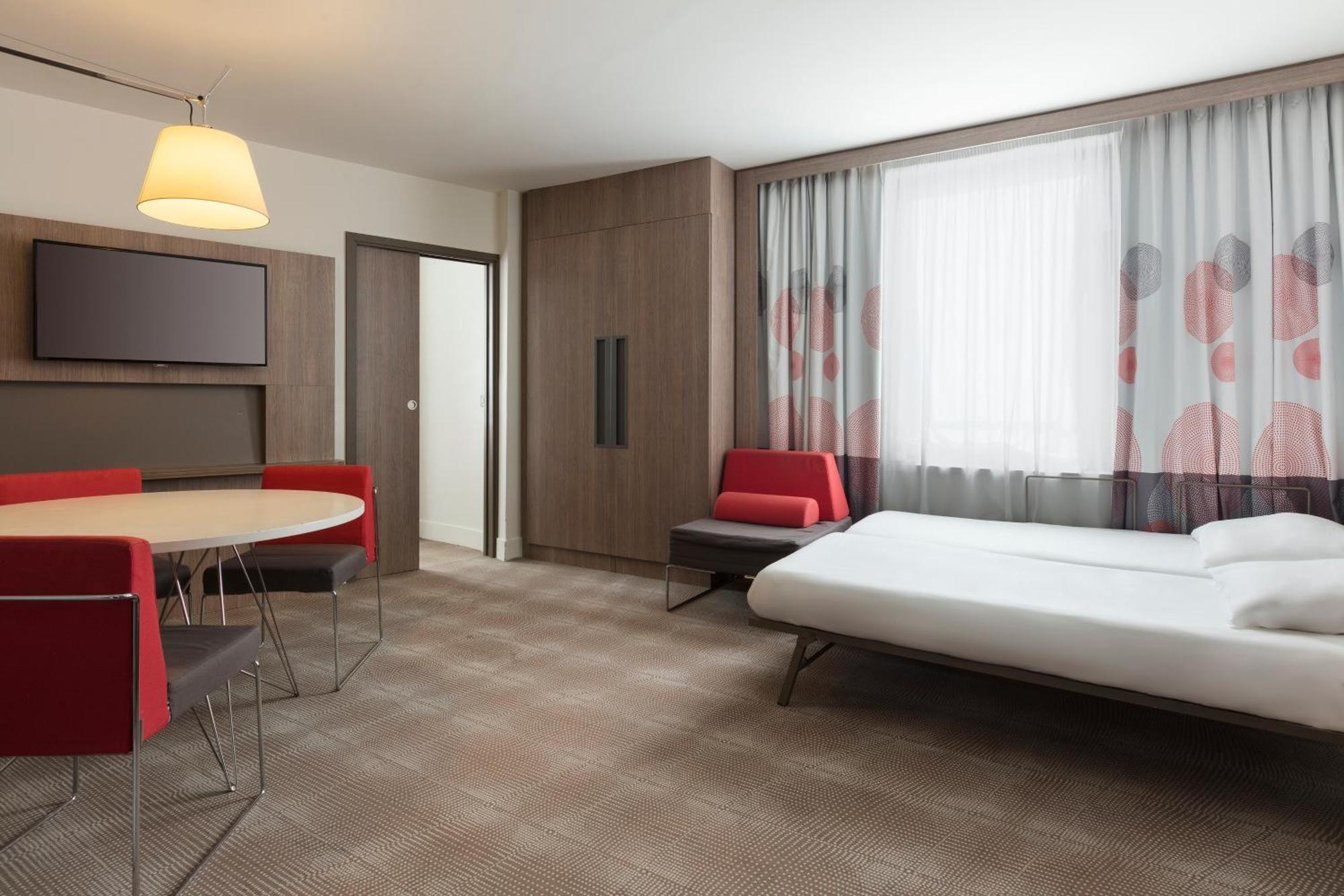 Hotel Novotel Paris Denis Stade Basilique 4*