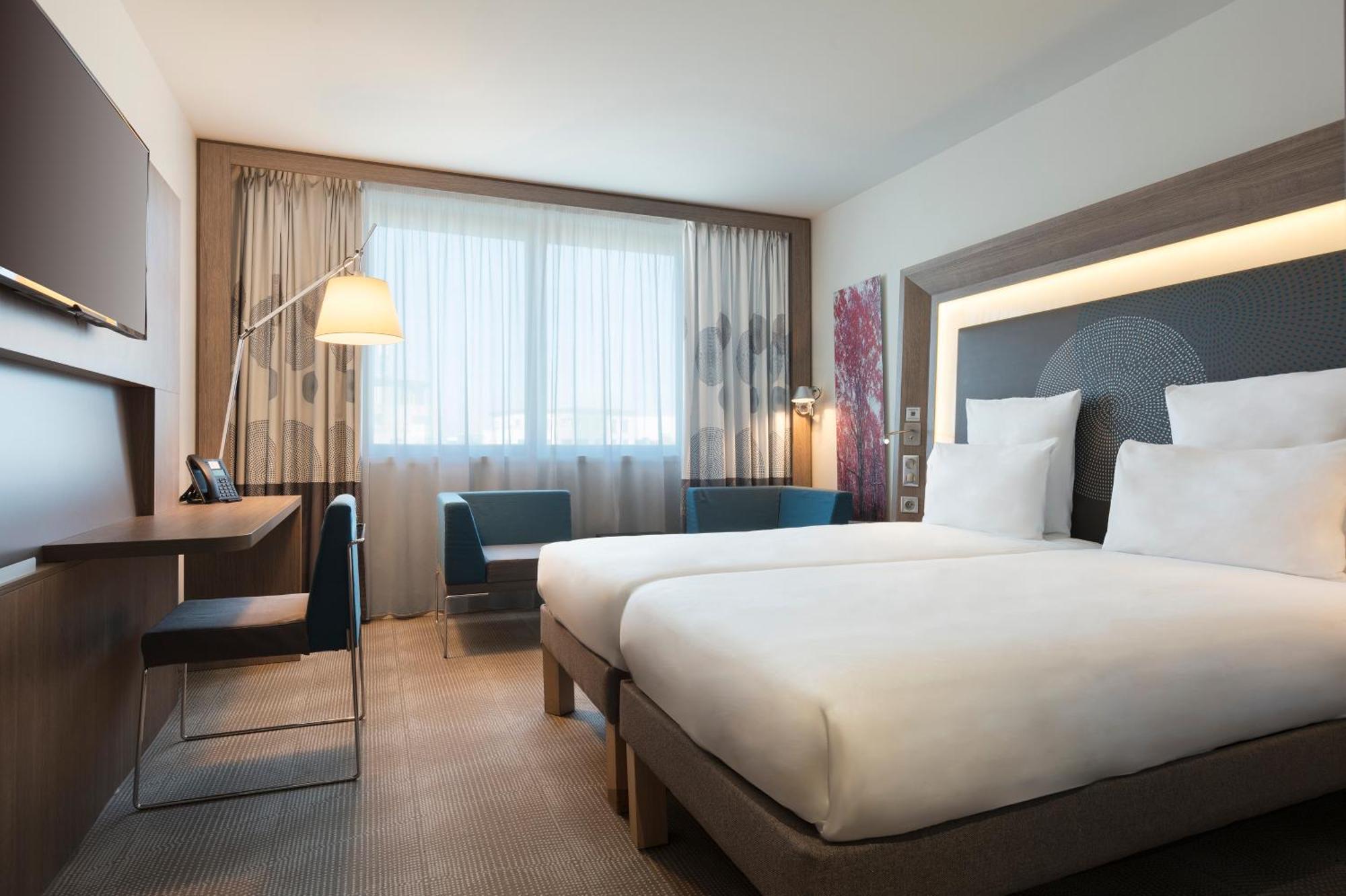 Novotel Paris Denis Stade Basilique Hotel Saint-Denis-en-Margeride